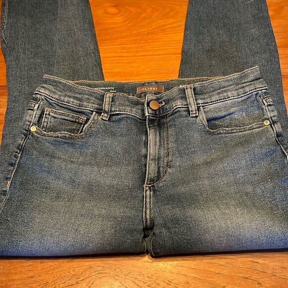 DL1961 Mara straight jeans - Picture 3 of 13